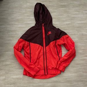 nike windbreaker